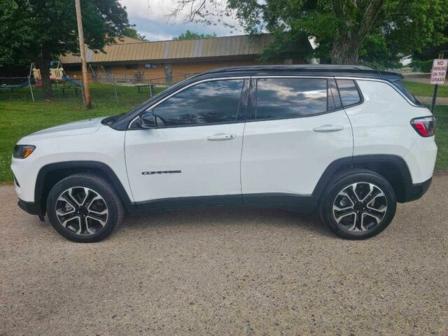 Білий Джип Compass, об'ємом двигуна 2 л та пробігом 14 тис. км за 10000 $, фото 4 на Automoto.ua