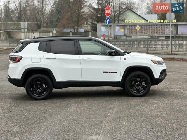 Белый Джип Компас, объемом двигателя 2 л и пробегом 80 тыс. км за 23000 $, фото 11 на Automoto.ua