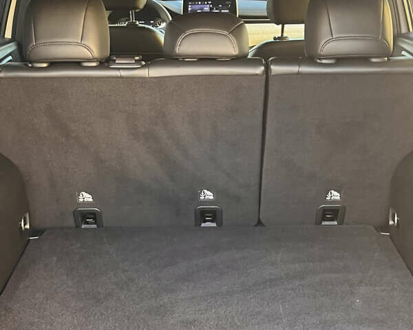 Белый Джип Компас, объемом двигателя 2 л и пробегом 46 тыс. км за 20500 $, фото 6 на Automoto.ua