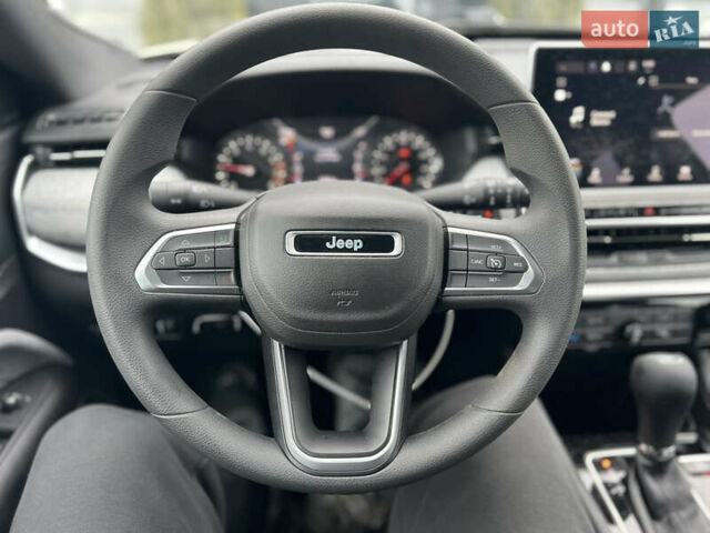 Белый Джип Компас, объемом двигателя 2 л и пробегом 156 тыс. км за 13500 $, фото 11 на Automoto.ua