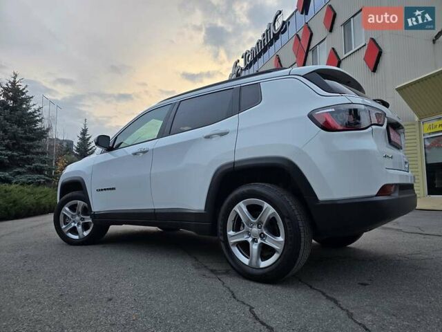 Белый Джип Компас, объемом двигателя 2 л и пробегом 46 тыс. км за 19800 $, фото 15 на Automoto.ua