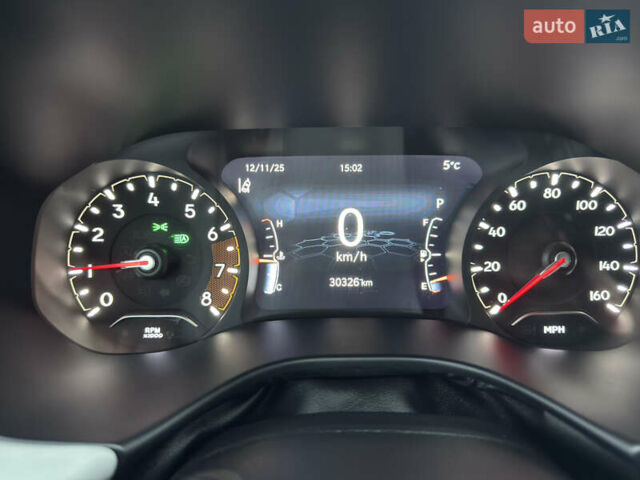 Белый Джип Компас, объемом двигателя 2 л и пробегом 30 тыс. км за 21999 $, фото 24 на Automoto.ua