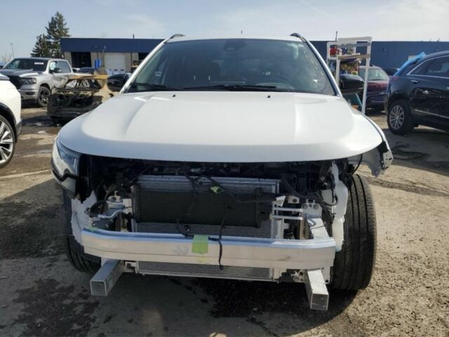 Білий Джип Compass, об'ємом двигуна 2 л та пробігом 24 тис. км за 18000 $, фото 4 на Automoto.ua