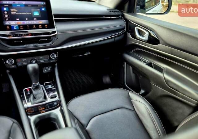 Белый Джип Компас, объемом двигателя 2 л и пробегом 7 тыс. км за 23999 $, фото 11 на Automoto.ua