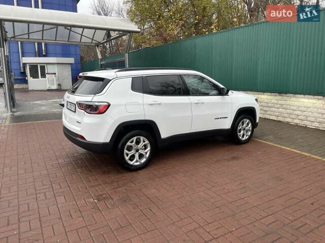 Белый Джип Компас, объемом двигателя 2 л и пробегом 8 тыс. км за 19800 $, фото 25 на Automoto.ua
