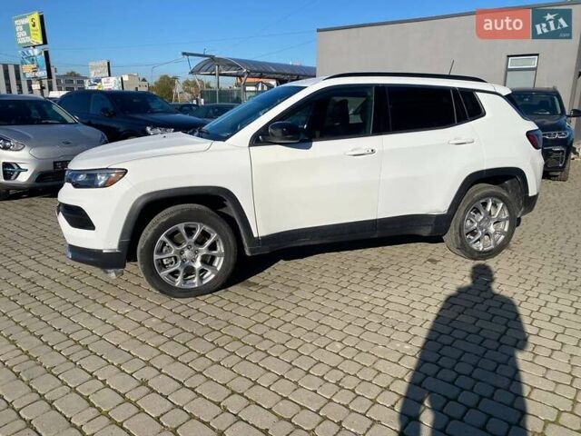 Білий Джип Compass, об'ємом двигуна 2 л та пробігом 24 тис. км за 22500 $, фото 3 на Automoto.ua