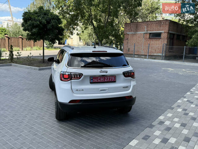 Белый Джип Компас, объемом двигателя 2 л и пробегом 20 тыс. км за 22900 $, фото 6 на Automoto.ua