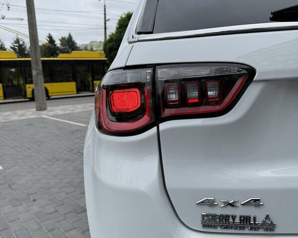 Білий Джип Compass, об'ємом двигуна 2 л та пробігом 2 тис. км за 25000 $, фото 20 на Automoto.ua