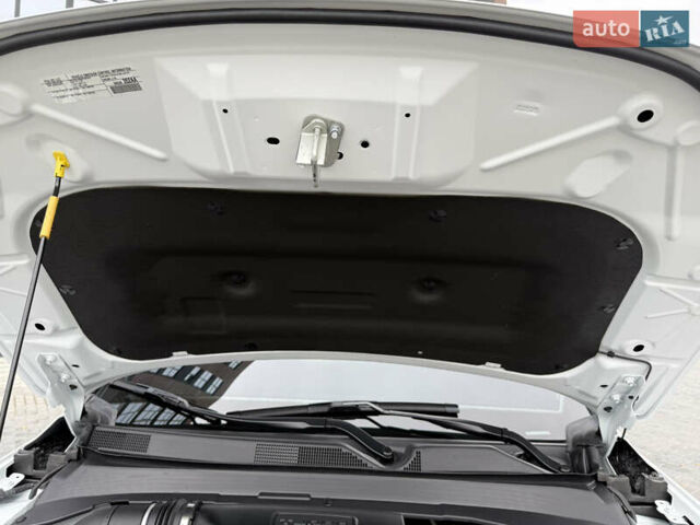 Білий Джип Compass, об'ємом двигуна 2 л та пробігом 2 тис. км за 25000 $, фото 56 на Automoto.ua