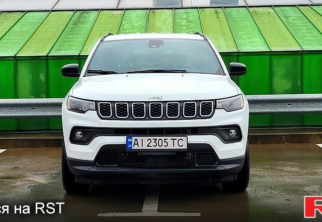 Белый Джип Компас, объемом двигателя 2 л и пробегом 9 тыс. км за 21000 $, фото 11 на Automoto.ua