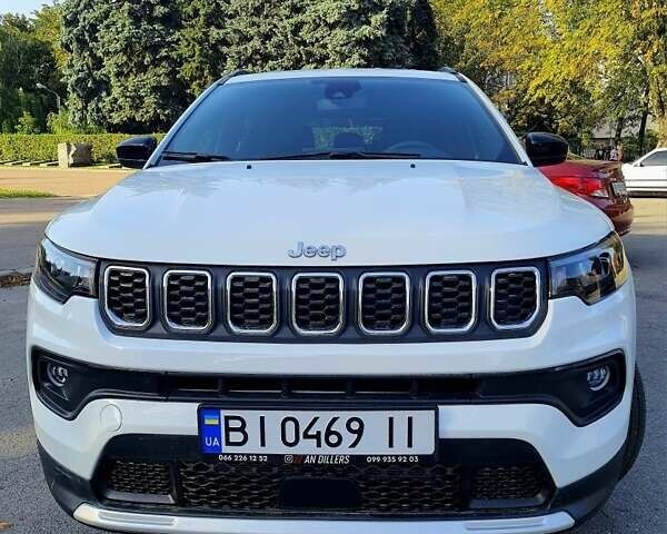 Белый Джип Компас, объемом двигателя 2 л и пробегом 20 тыс. км за 25200 $, фото 11 на Automoto.ua