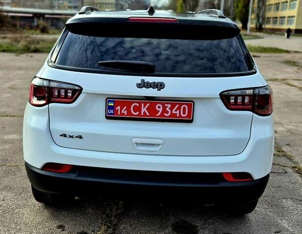Белый Джип Компас, объемом двигателя 2 л и пробегом 7 тыс. км за 23999 $, фото 18 на Automoto.ua