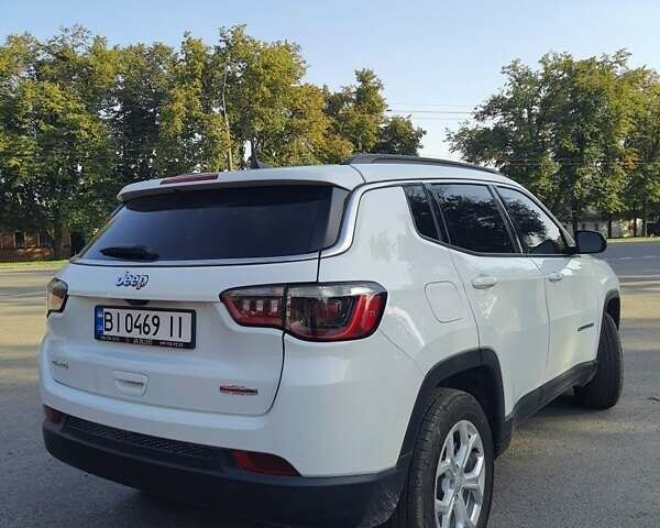 Белый Джип Компас, объемом двигателя 2 л и пробегом 20 тыс. км за 25200 $, фото 2 на Automoto.ua