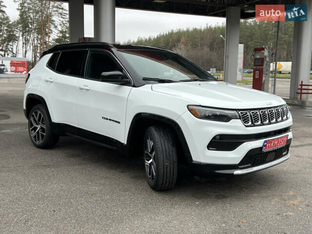 Білий Джип Compass, об'ємом двигуна 2 л та пробігом 3 тис. км за 24300 $, фото 10 на Automoto.ua