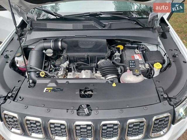 Белый Джип Компас, объемом двигателя 2 л и пробегом 18 тыс. км за 20700 $, фото 17 на Automoto.ua