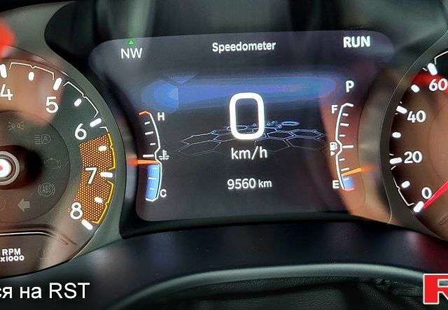 Белый Джип Компас, объемом двигателя 2 л и пробегом 9 тыс. км за 21000 $, фото 1 на Automoto.ua