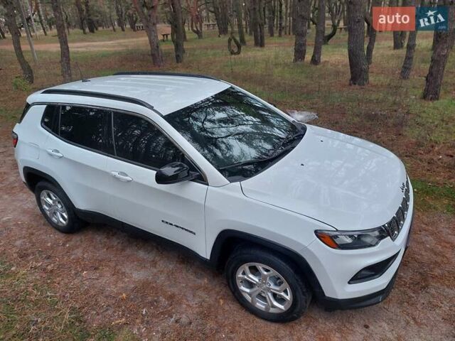 Белый Джип Компас, объемом двигателя 2 л и пробегом 18 тыс. км за 20700 $, фото 8 на Automoto.ua