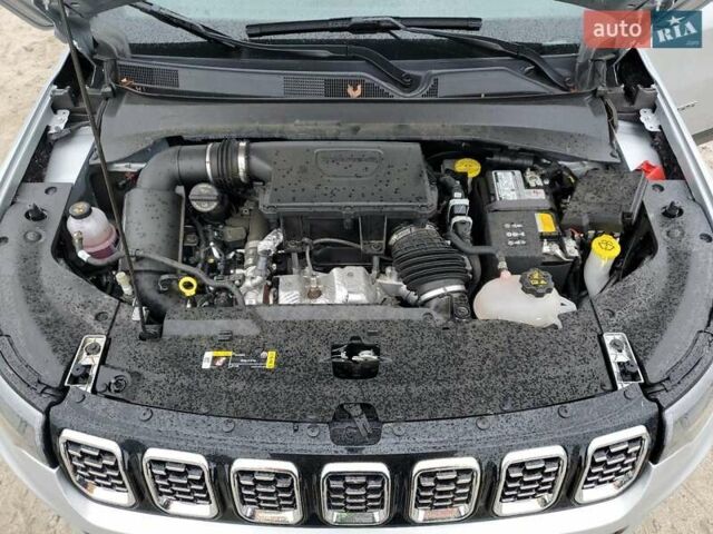 Білий Джип Compass, об'ємом двигуна 0 л та пробігом 12 тис. км за 5500 $, фото 3 на Automoto.ua
