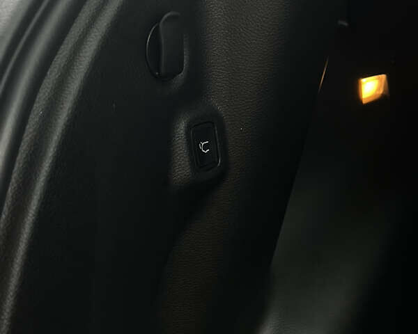 Белый Джип Компас, объемом двигателя 2 л и пробегом 3 тыс. км за 24300 $, фото 41 на Automoto.ua