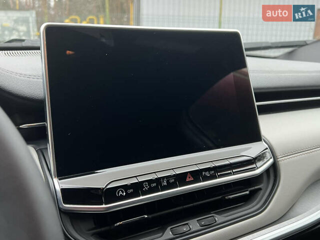 Білий Джип Compass, об'ємом двигуна 2 л та пробігом 3 тис. км за 24300 $, фото 28 на Automoto.ua