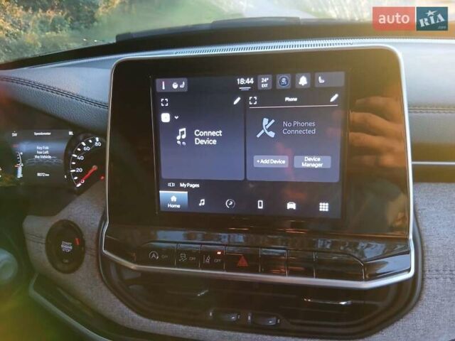 Белый Джип Компас, объемом двигателя 2 л и пробегом 8 тыс. км за 19800 $, фото 2 на Automoto.ua