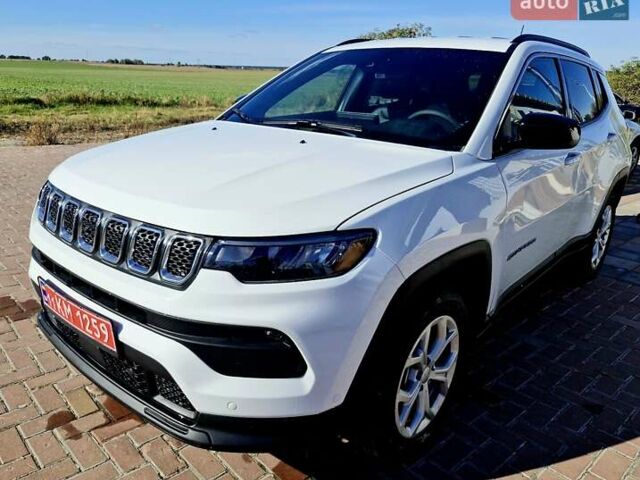 Белый Джип Компас, объемом двигателя 2 л и пробегом 4 тыс. км за 21200 $, фото 4 на Automoto.ua