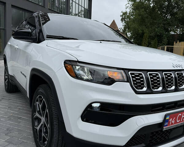 Білий Джип Compass, об'ємом двигуна 2 л та пробігом 2 тис. км за 25000 $, фото 16 на Automoto.ua