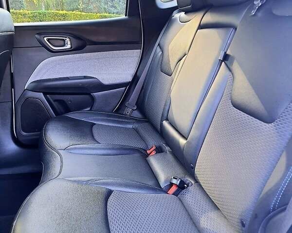 Белый Джип Компас, объемом двигателя 2 л и пробегом 20 тыс. км за 25200 $, фото 8 на Automoto.ua