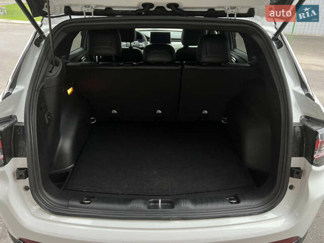 Белый Джип Компас, объемом двигателя 2 л и пробегом 3 тыс. км за 24300 $, фото 40 на Automoto.ua