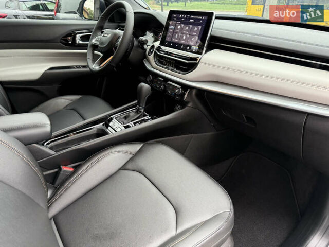 Білий Джип Compass, об'ємом двигуна 2 л та пробігом 2 тис. км за 25000 $, фото 35 на Automoto.ua