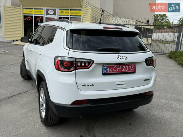 Белый Джип Компас, объемом двигателя 2 л и пробегом 20 тыс. км за 23700 $, фото 3 на Automoto.ua