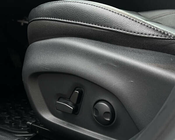 Білий Джип Compass, об'ємом двигуна 2 л та пробігом 3 тис. км за 24300 $, фото 32 на Automoto.ua