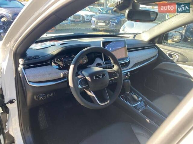 Білий Джип Compass, об'ємом двигуна 2 л та пробігом 24 тис. км за 22500 $, фото 10 на Automoto.ua