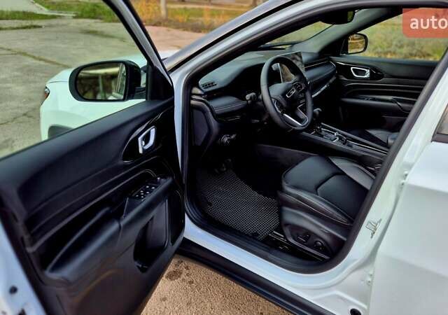 Белый Джип Компас, объемом двигателя 2 л и пробегом 7 тыс. км за 23999 $, фото 20 на Automoto.ua