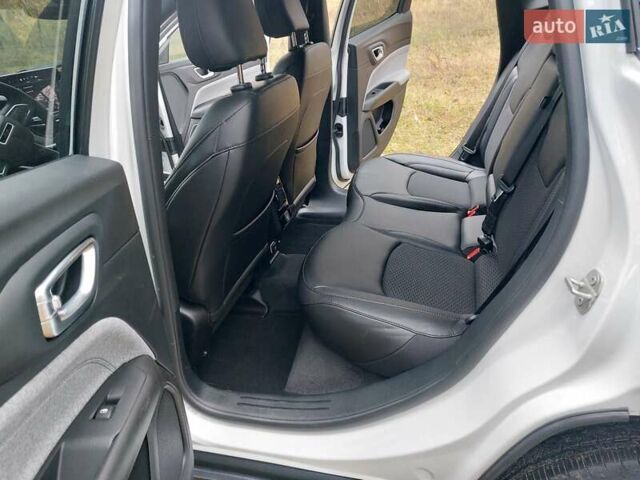 Белый Джип Компас, объемом двигателя 2 л и пробегом 18 тыс. км за 20700 $, фото 16 на Automoto.ua