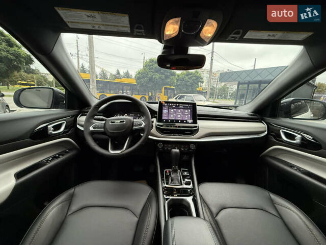 Білий Джип Compass, об'ємом двигуна 2 л та пробігом 2 тис. км за 25000 $, фото 43 на Automoto.ua