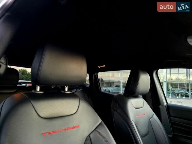 Білий Джип Compass, об'ємом двигуна 2 л та пробігом 75 тис. км за 19700 $, фото 38 на Automoto.ua