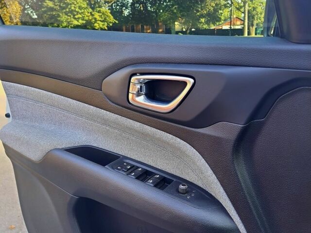 Белый Джип Компас, объемом двигателя 2 л и пробегом 20 тыс. км за 25200 $, фото 10 на Automoto.ua