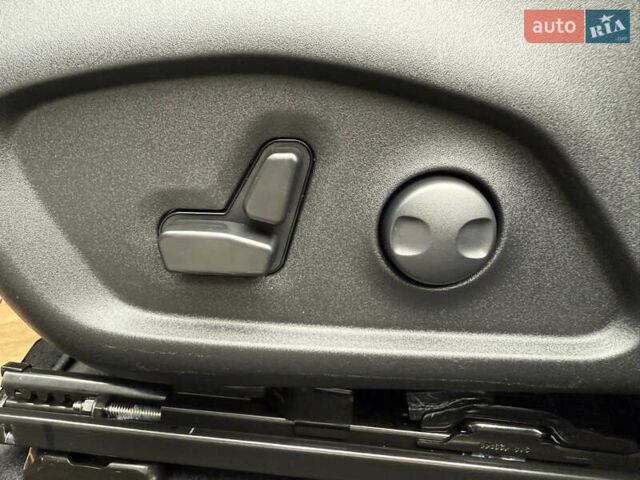 Білий Джип Compass, об'ємом двигуна 2 л та пробігом 2 тис. км за 25000 $, фото 46 на Automoto.ua