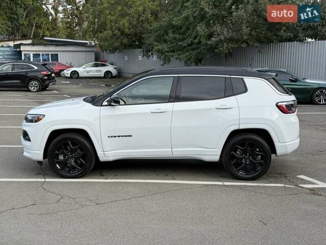 Білий Джип Compass, об'ємом двигуна 2 л та пробігом 2 тис. км за 22900 $, фото 5 на Automoto.ua