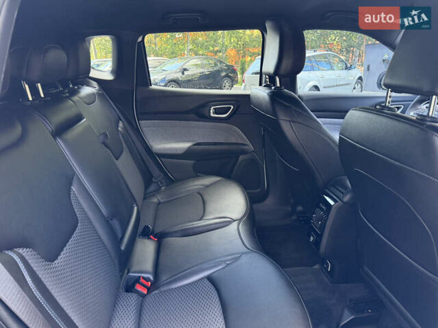 Белый Джип Компас, объемом двигателя 2 л и пробегом 20 тыс. км за 22900 $, фото 24 на Automoto.ua