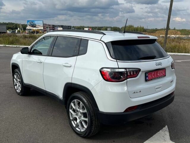 Білий Джип Compass, об'ємом двигуна 2 л та пробігом 24 тис. км за 22000 $, фото 3 на Automoto.ua