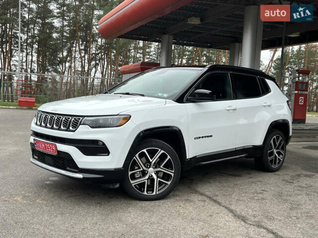 Белый Джип Компас, объемом двигателя 2 л и пробегом 3 тыс. км за 24300 $, фото 4 на Automoto.ua