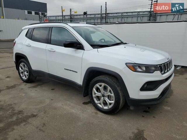 Белый Джип Компас, объемом двигателя 2 л и пробегом 14 тыс. км за 7900 $, фото 3 на Automoto.ua