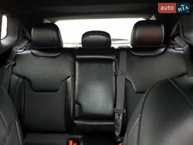 Белый Джип Компас, объемом двигателя 2 л и пробегом 14 тыс. км за 7900 $, фото 9 на Automoto.ua