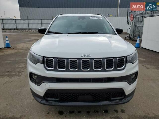 Белый Джип Компас, объемом двигателя 2 л и пробегом 14 тыс. км за 7900 $, фото 4 на Automoto.ua