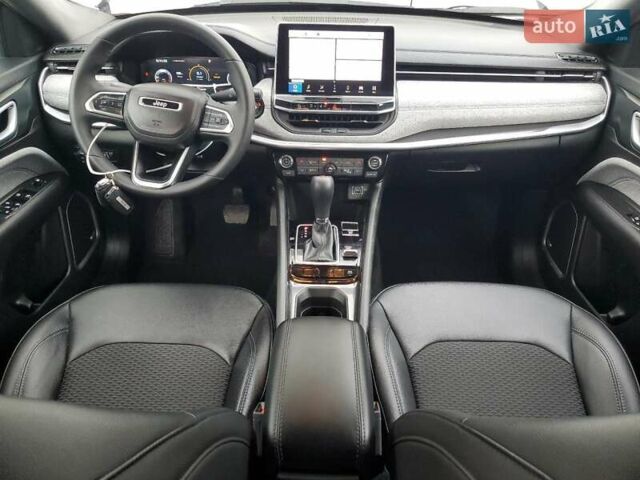 Белый Джип Компас, объемом двигателя 2 л и пробегом 14 тыс. км за 7900 $, фото 7 на Automoto.ua