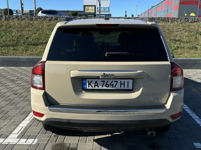 Бежевий Джип Compass, об'ємом двигуна 2 л та пробігом 80 тис. км за 12500 $, фото 5 на Automoto.ua