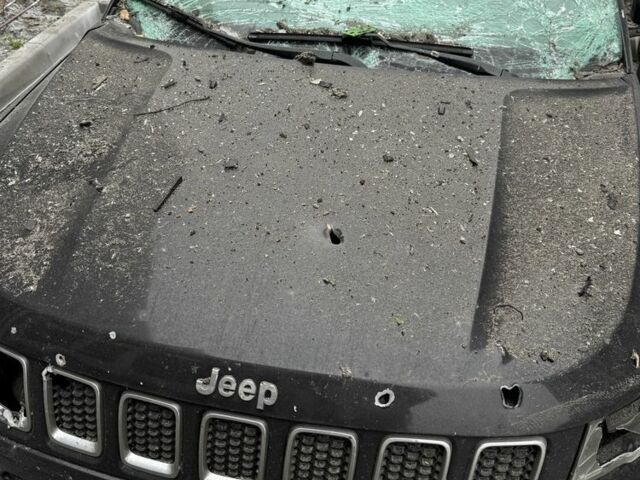 Черный Джип Компас, объемом двигателя 2.4 л и пробегом 117 тыс. км за 5000 $, фото 10 на Automoto.ua