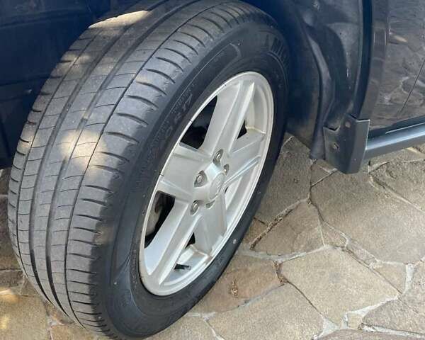 Черный Джип Компас, объемом двигателя 2.36 л и пробегом 130 тыс. км за 5900 $, фото 22 на Automoto.ua